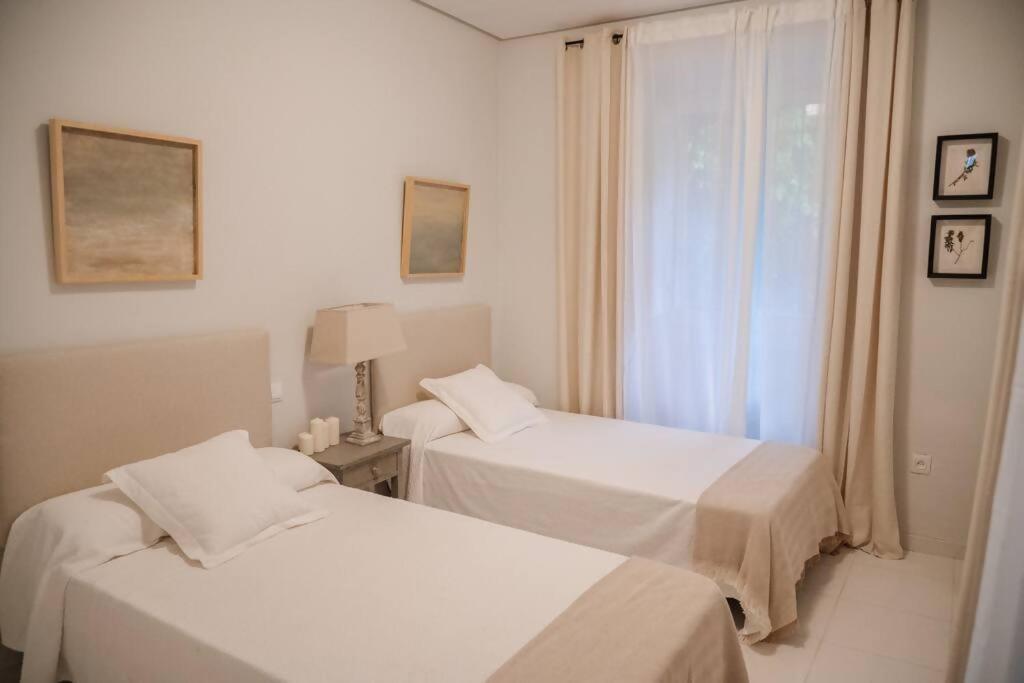 Casa Aguila Casco Antiguo Patio Privado Apartment Caces Екстериор снимка